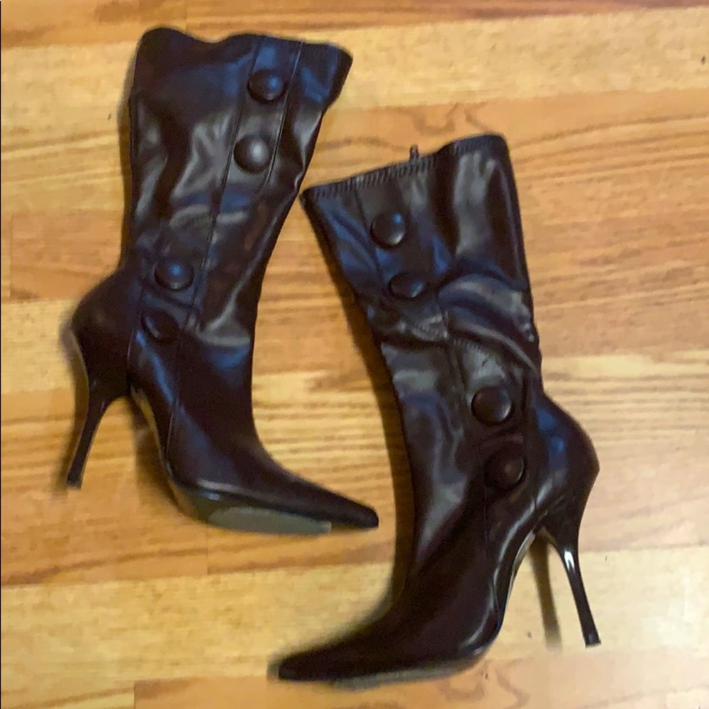 High heel booties